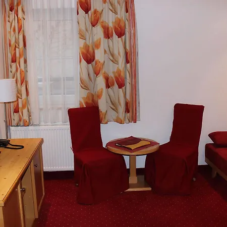 Отель Der Schmittenhof 4*